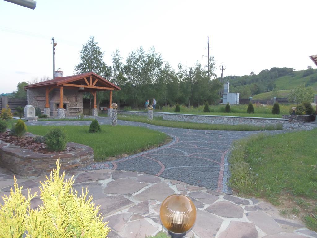 Tourist Complex Karina Polyana (Transcarpathia) Exterior foto